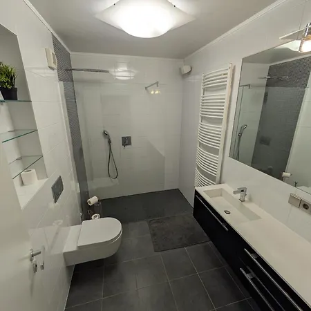 Topfloor Lejlighedshotel Luxembourg By