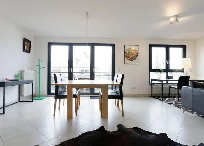 卢森堡顶楼公寓酒店